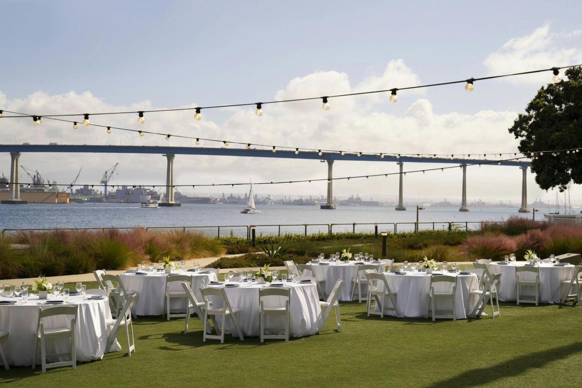 Coronado Island Marriott Resort & Spa San Diego Exterior photo